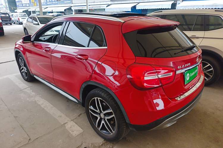 Used Mercedes-Benz GLA 2015 GLA 220 4MATIC Fashion Model