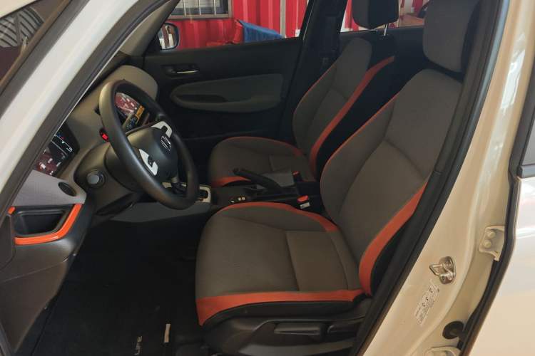 Used Honda LIFE 2021 1.5L CVT SPORT Heartbeat Edition
