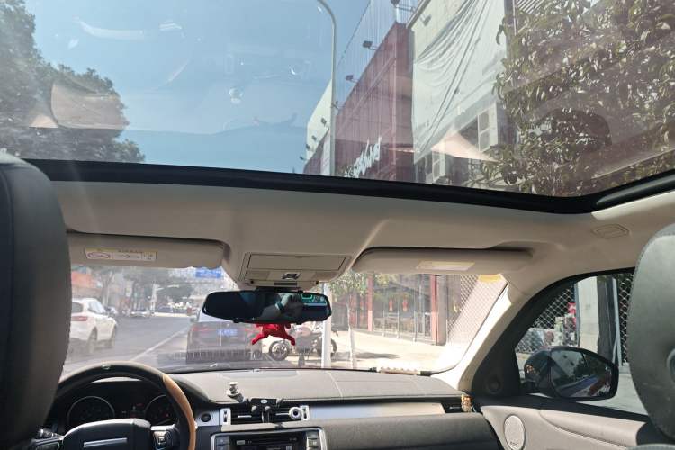 Used Land Rover Range Rover Evoque 2016 2.0T SE Smart Glow Edition