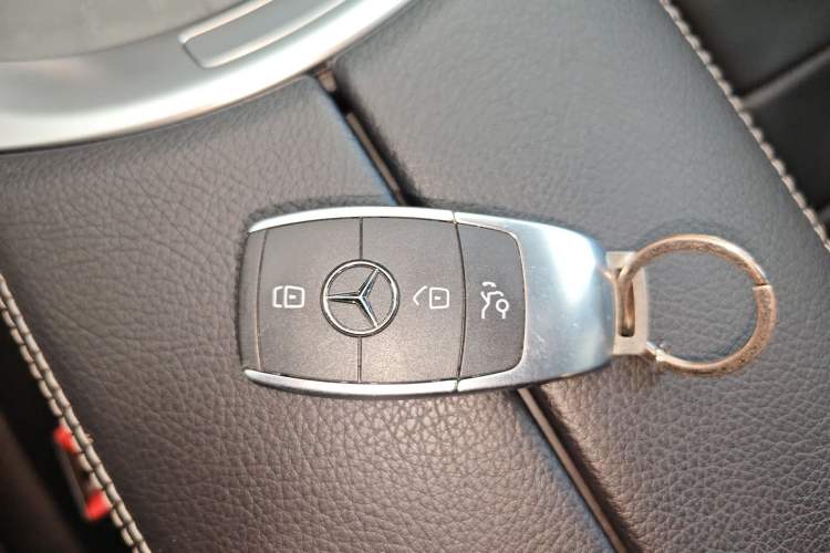 Used Mercedes-Benz C-Class 2020 Restyled C 200 L Fashion Edition Sport Version
