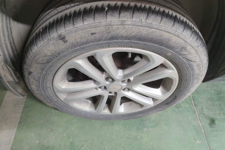 Used Chevrolet Trax 2016 1.4T Automatic Two-Wheel Drive Comfort Version with Sunroof