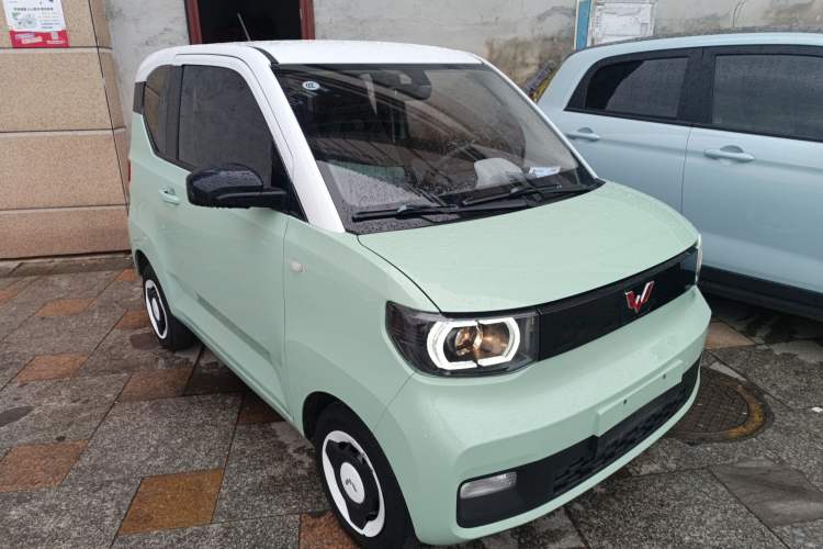 Used Wuling Hongguang MINIEV 2021 Macaron Premium Model – Lithium-NMC