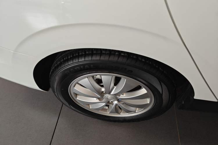 Used Changan Eado New Energy 2022 EV460 Smart Ride-Hailing Edition – Lithium Iron Phosphate
