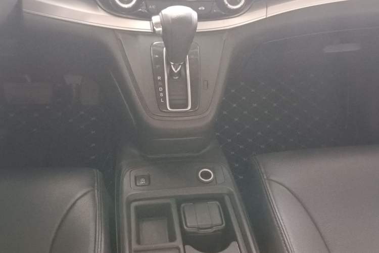 Used Honda CR-V 2016 2.0L Two-Wheel Drive Classic Edition
