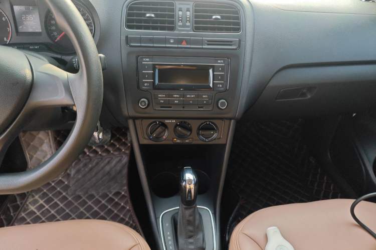 Used Volkswagen Polo 2016 1.4L Automatic Trendy Model
