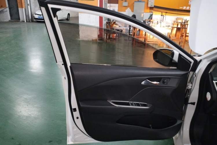 Used Chevrolet Cavalier 2016 1.5L Manual Xinyue Edition
