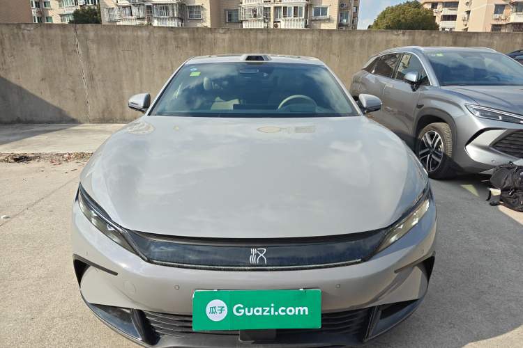 Used BYD Han 2025 EV with 701 km of Laser Radar-Enabled Intelligent Driving