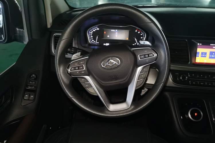 Used SAIC MAXUS G10 2021 2.0T Automatic Elite Edition Diesel 7-Seater
