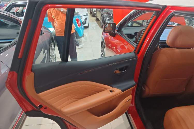 Used AION V 2024 Aion Tyrannosaurus 650 LiDAR Edition
