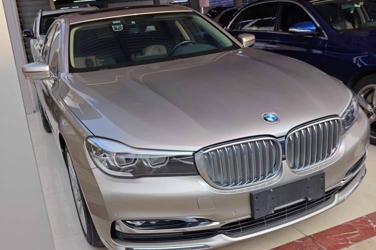 Used BMW 7 Series 2018 730Li Leading Model Excellence Package
