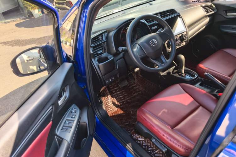 Used Honda Fit 2020 1.5L CVT Comfort Version