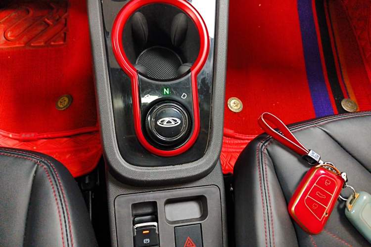 Used Chery Little Ant 2022 Sweet Pink Edition Half-Sugar Version Lithium Iron Phosphate 30 kW 301 km
