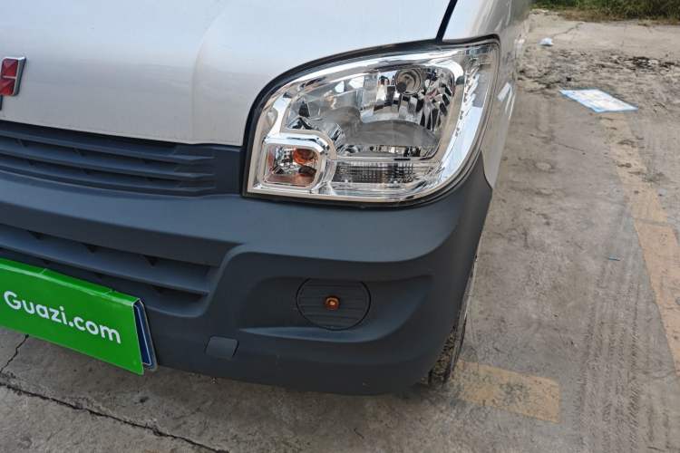 Used Wuling Zhiguang 2019 1.2L Van Utility Model 5-Seater