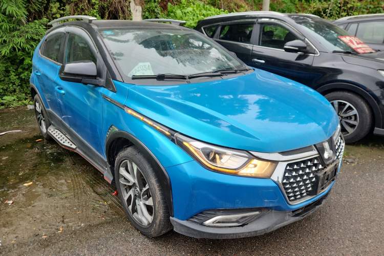 Used Luxgen U5 SUV 2017 1.6L CVT Jazz Edition
