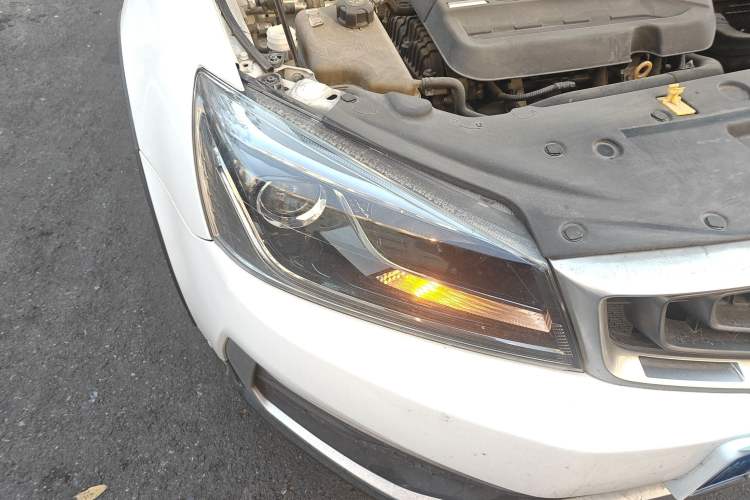 Used Geely Auto Vision S1 2018 1.4T CVT FENGXING Model
