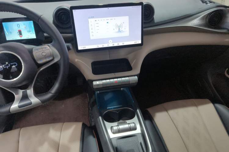 Used BYD Dolphin 2025 420km Fashion Edition
