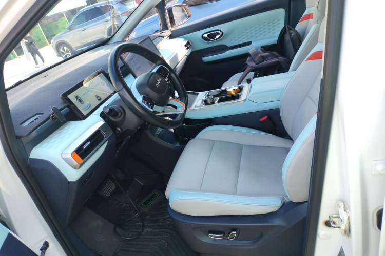 Used AION Y 2022 70 Intelligent Edition Lithium Iron Phosphate
