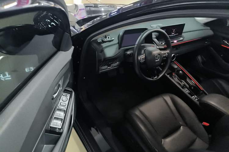 Used Honda Accord 2025 260TURBO Luxury Edition
