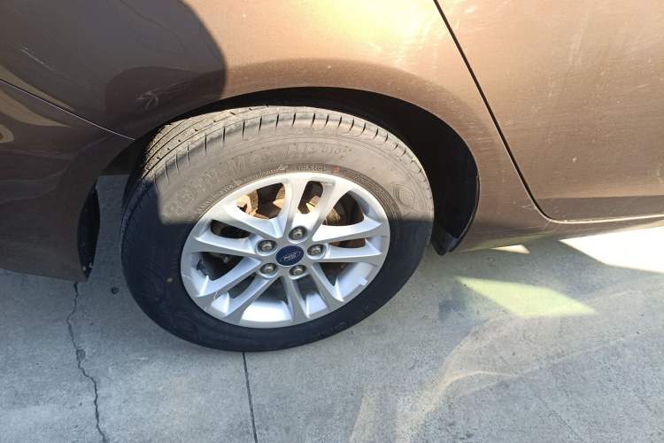 Used Ford Escort 2019 Revised Version 1.5L Manual "Quality Enjoyment" Trim (Tire Pressure Monitoring) China VI Standard