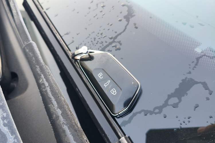 Used Volkswagen ID.4 CROZZ 2022 Long-Range Lite PRO Edition
