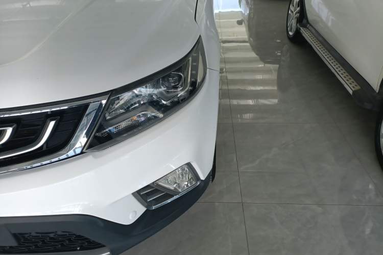 Used Geely Auto Vision X6 2016 1.8L Manual Luxury Edition