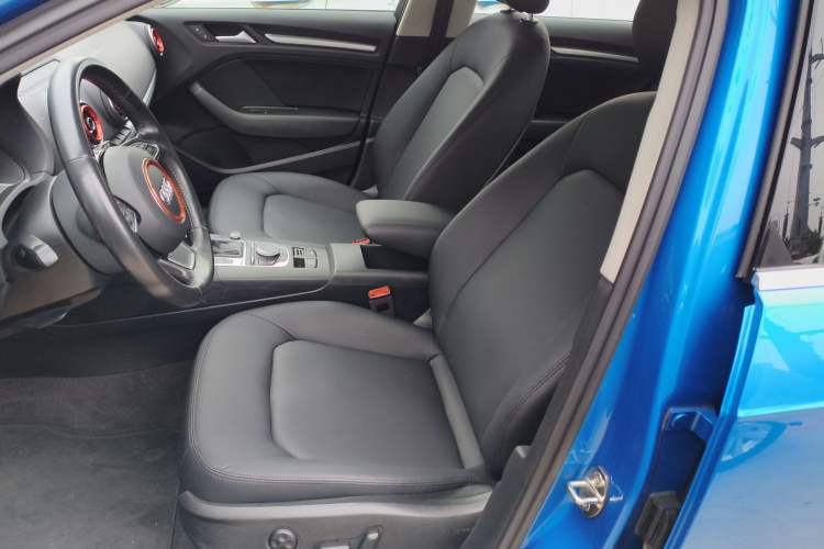 Used Audi A3 2015 Sportback 35 TFSI Millionth Anniversary Intelligent Leading Model
