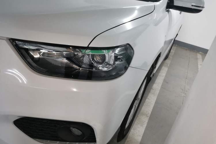 Used Haval H6 2021 Sport Edition 1.5T Automatic Elite Smart Connectivity Model with Hexagonal Grille
