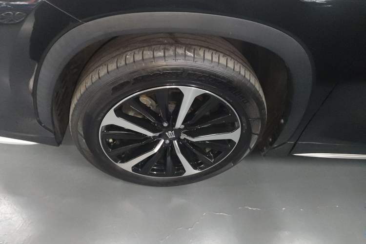 Used Toyota Crown Land Cruiser 2021 2.5L HEV Four-Wheel Drive Flagship Edition
