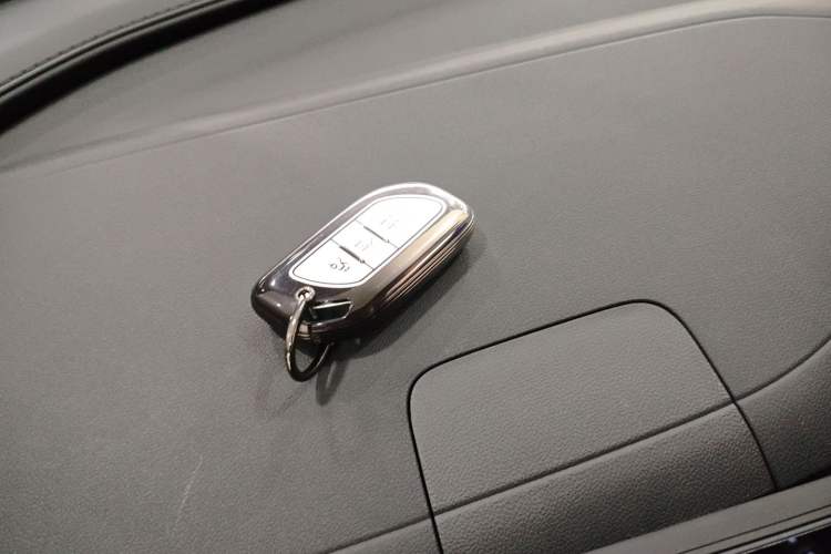 Used FORTHING Xinghai X5 
