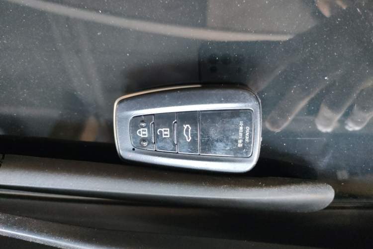 Used Toyota Avalon 2019 2.0L XLE Premium Edition China VI
