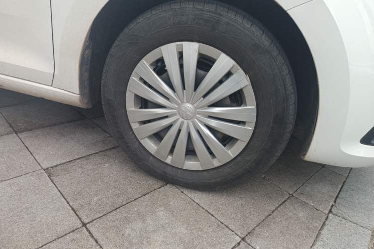 Used Volkswagen Santana 2016 1.6L Manual Fashion Edition
