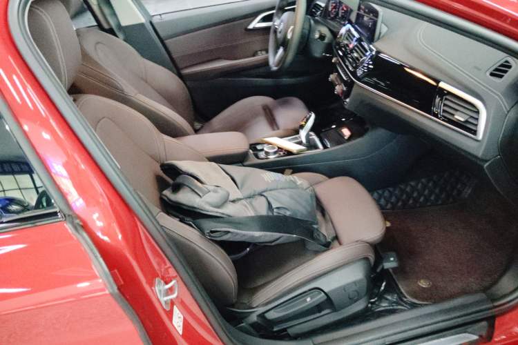 Used BMW 1 Series 2021 120i M Sport Night Edition
