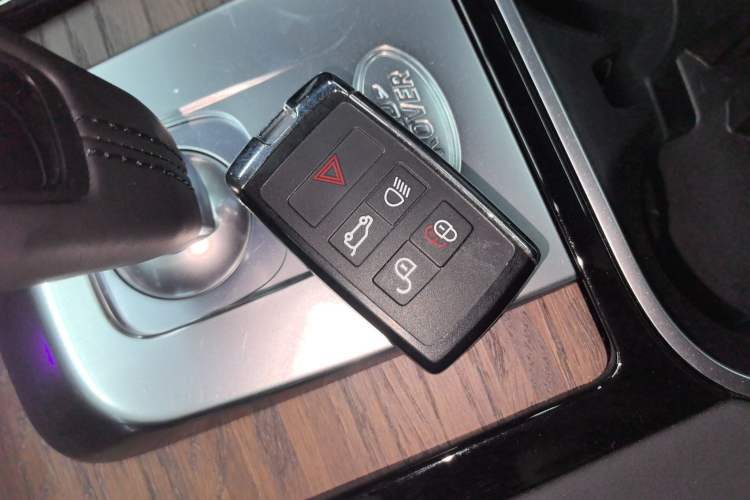 Used Land Rover Discovery Sport 2022 249 PS R-Dynamic S Performance Edition 5 Seats