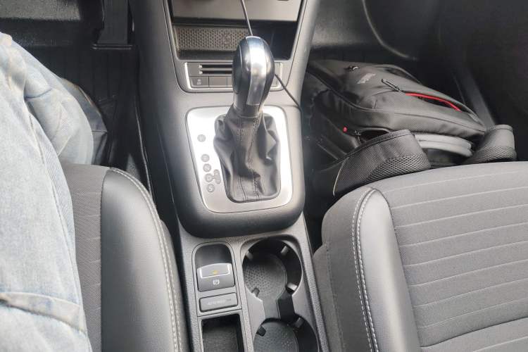 Used Volkswagen Tiguan 2017 300TSI Automatic Two-Wheel Drive Silk Road Luxury Edition
