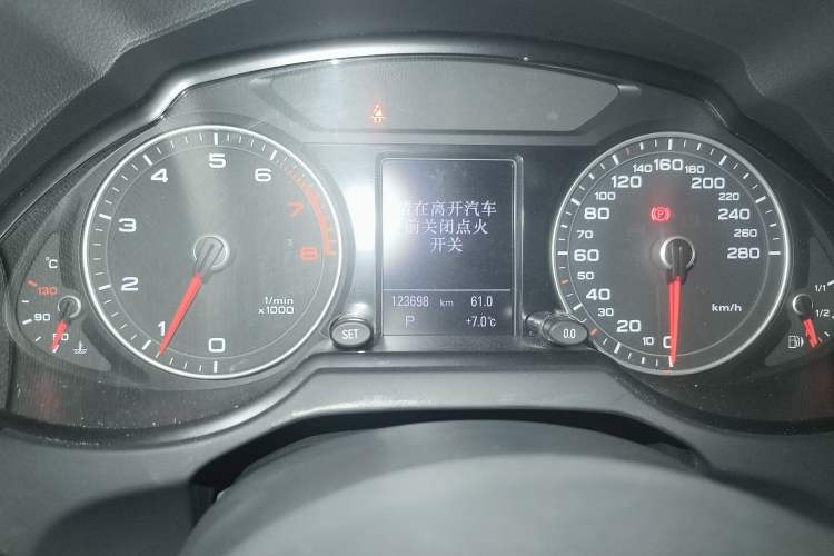 Used Audi Q5 2016 40 TFSI Comfort Model
