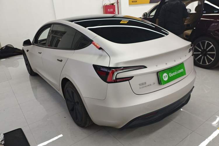 Used Tesla Model 3 2025 Rear-Wheel-Drive Version
