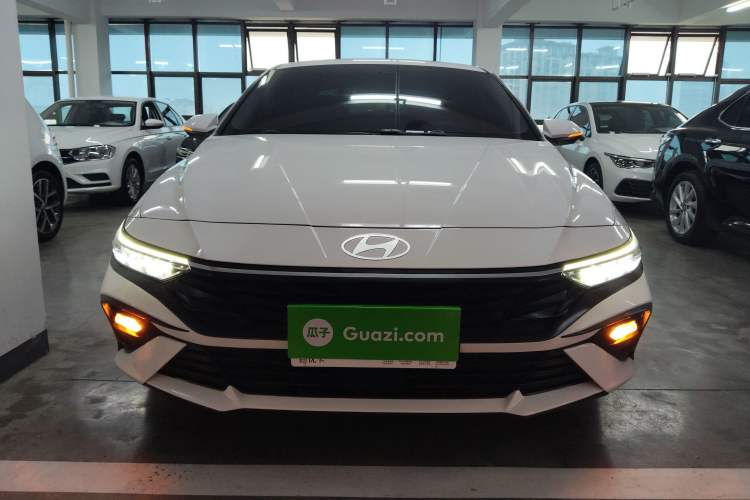 Used Hyundai Elantra 2023 1.5L CVT GLX Elite Edition
