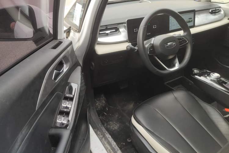 Used Geometry E Firefly 2023 401KM Linglong Tiger 5-Seater
