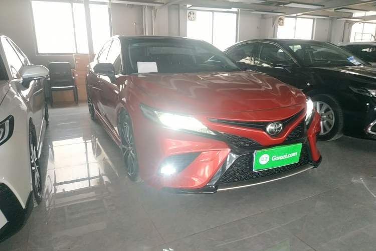 Used Toyota Camry 2019 Revised Version 2.5S Fēngshàng Edition

