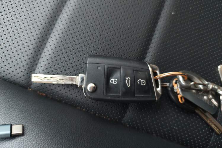 Used Volkswagen Lavida 2021 1.5L Automatic Comfort Edition