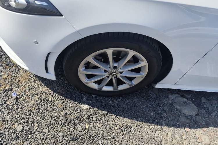 Used Mercedes-Benz A-Class 2020 Restyled A 200 L Sport Sedan Fashion Version
