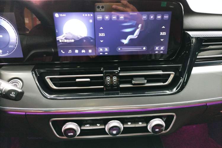 Used Hongqi HS5 2023 2.0T Four-Wheel Drive Flagship Pro Edition