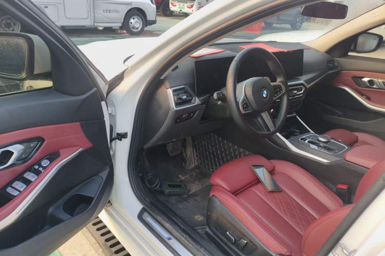 Used BMW 3 Series 2024 325i M Sport Package
