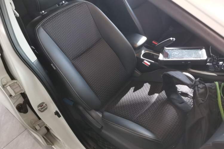 Used Nissan Tiida 2019 1.6L CVT Smart Drive Version China VI Standard
