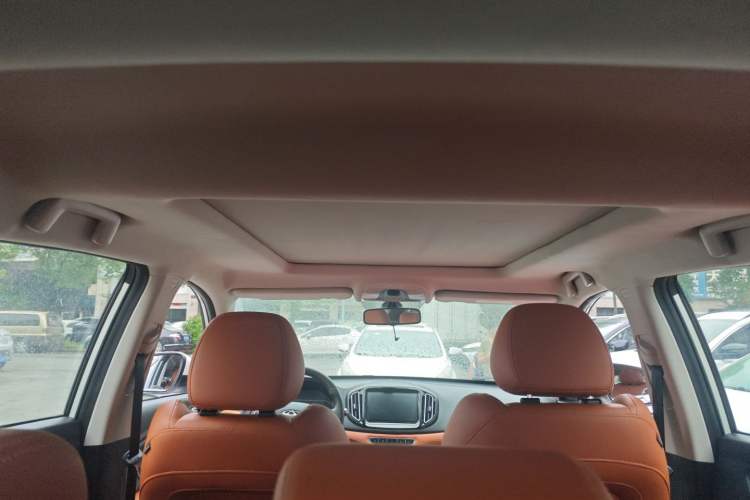 Used Chery Tiggo 7 2016 2.0L CVT YAOZHEN Edition
