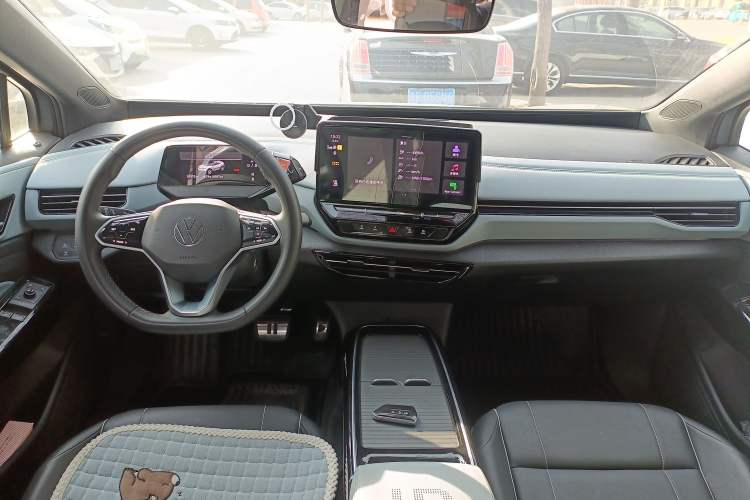 Used Volkswagen ID.4 X 2024 Pure & Smart Edition
