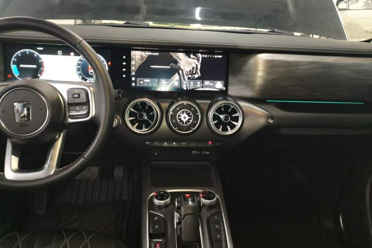 Used Tank 300 2023 Off-Road Edition 2.0T Challenger
