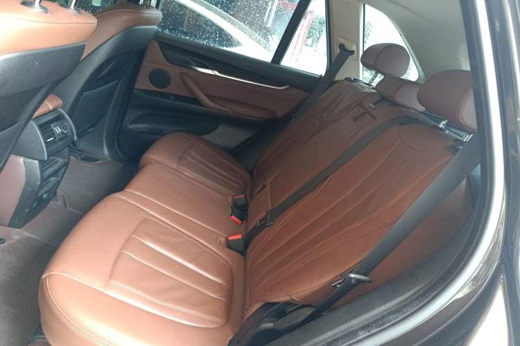 Used BMW X5 2014 xDrive35i Leading Model
