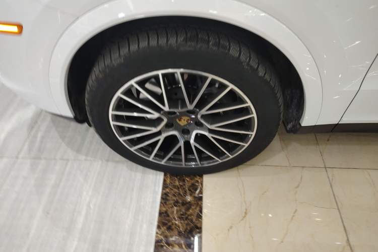 Used Porsche Cayenne 2021 3.0T U.S. specification
