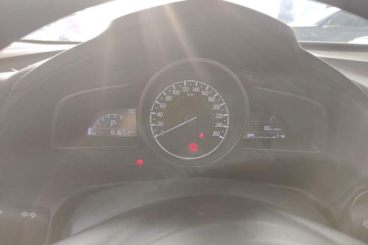 Used Mazda Mazda 3 Axela 2017 Sedan 1.5L Automatic Luxury Model Emission Standard China V
